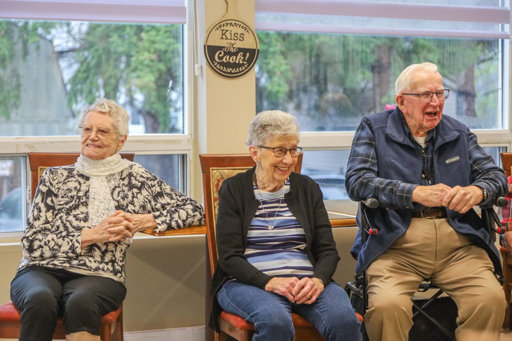 Home Aylmer Retirement Residence